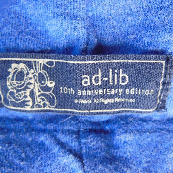 Garfield skate tee, striped unisex size Lg, PAWS 10th anniversary ad-lib edition - Picture 5 of 9